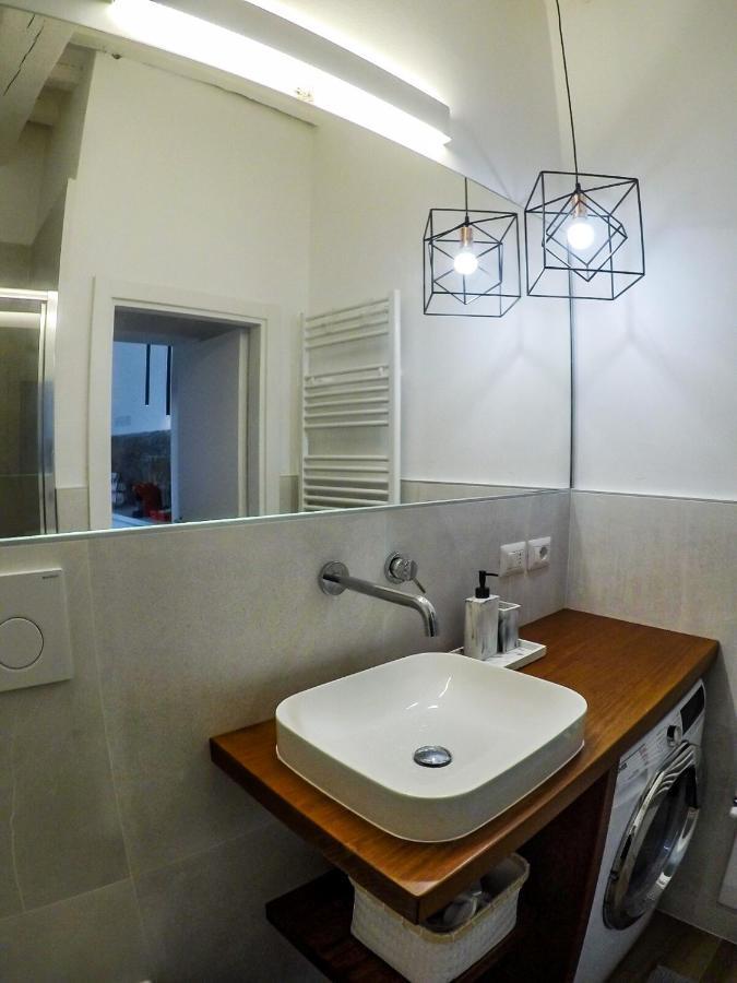 7 Bridges Apartment لورو تْشووفينّا المظهر الخارجي الصورة