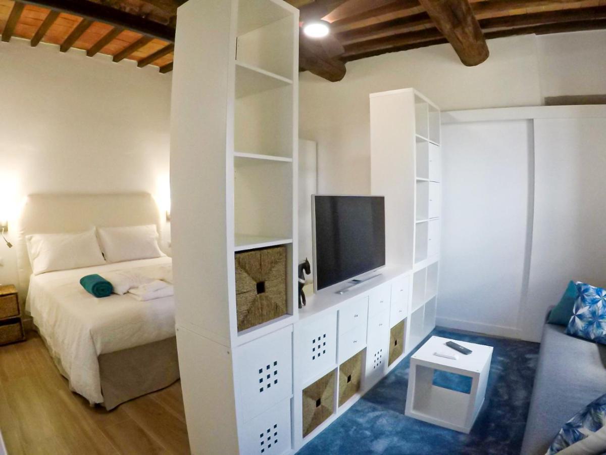7 Bridges Apartment لورو تْشووفينّا المظهر الخارجي الصورة