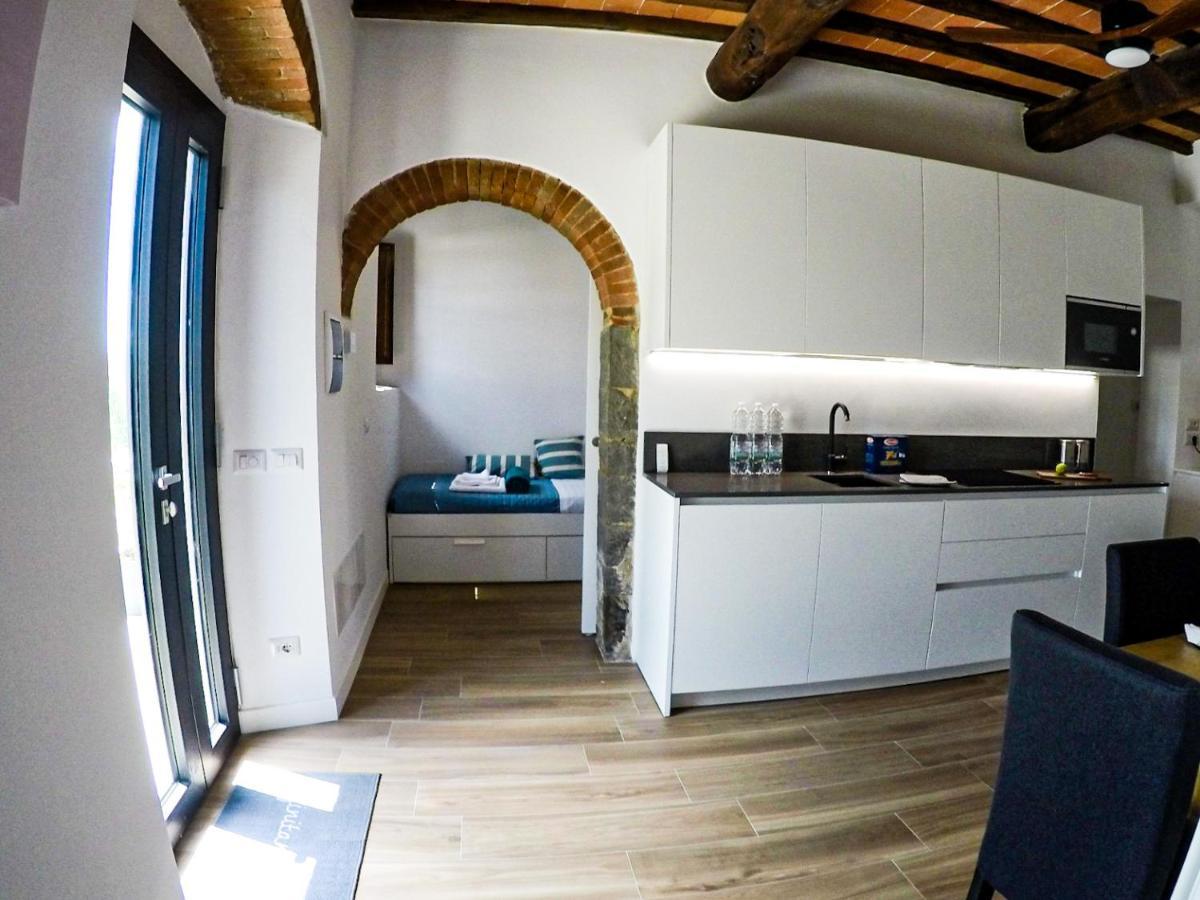 7 Bridges Apartment لورو تْشووفينّا المظهر الخارجي الصورة